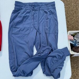 Lululemon dance studio relaxed fit mid rise Cargo Jogger